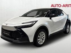 Valkoinen Käytetty 2025 Toyota C-HR Edition Katumaasturi | 45 900 €