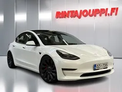 Valkoinen Käytetty 2021 Tesla Model 3 Performance Sedan | 28 680 € (Perustarjous)