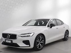 Bianco Usata 2020 Volvo S60 Business Edition Tre volumi | 25 900 € (Ottimo prezzo)