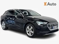 Käytetty 2022 Audi e-tron Katumaasturi | 37 990 € (Hyvä tarjous)