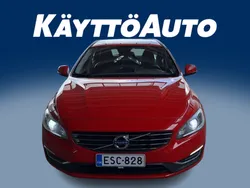 Punainen Käytetty 2016 Volvo V60 Momentum Farmari | 12 900 €