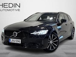 Musta Käytetty 2023 Volvo V60 Performance Farmari | 44 490 € (Kallis)