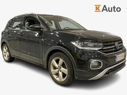 Käytetty 2021 VW T-Cross Sportline Katumaasturi | 21 890 € (Perustarjous)