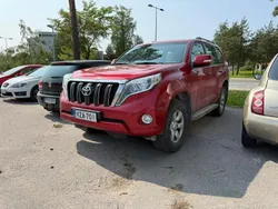 Punainen Käytetty 2017 Toyota Land Cruiser Active Katumaasturi | 54 900 € (Hyvä tarjous)