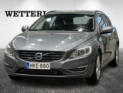 Harmaa Käytetty 2015 Volvo V60 Momentum Farmari | 8 900 € (Perustarjous)