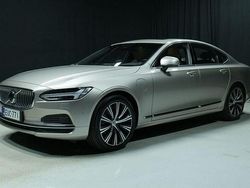 Ruskea Käytetty 2023 Volvo S90 Performance Sedan | 44 900 € (Kallis)