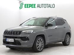 Harmaa Käytetty 2022 Jeep Compass Katumaasturi | 29 980 € (Perustarjous)