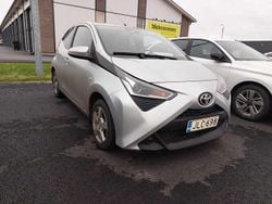 Käytetty 2018 Toyota Aygo X-play Viistoperä | 12 900 € (Perustarjous)