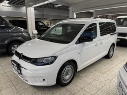 Valkoinen Käytetty 2021 VW Caddy Maxi Life Life Tila-auto | 25 900 € (Perustarjous)