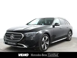 Musta Käytetty 2024 Mercedes E300 Farmari | 72 800 € (Kallis)