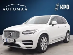 Valkoinen Käytetty 2018 Volvo XC90 Inscription Katumaasturi | 39 790 € (Hieman kallis)