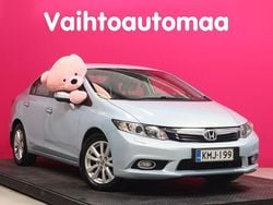 Käytetty 2013 Honda Civic Executive Sedan | 11 900 € (Supertarjous)