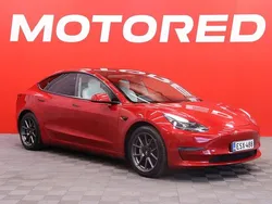 Käytetty 2021 Tesla Model 3 Long Range AWD Sedan | 31 990 € (Kallis)
