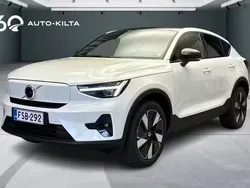 Valkoinen Käytetty 2025 Volvo EC40 Plus Katumaasturi | 47 990 € (Hieman kallis)