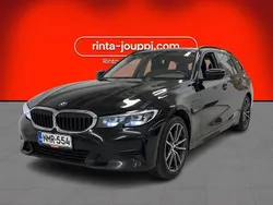 Käytetty 2022 BMW 320e Shadowline Farmari | 21 490 € (Supertarjous)