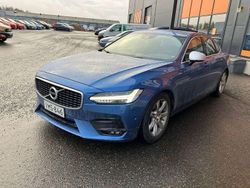 Käytetty 2017 Volvo S90 R-Design Sedan | 27 900 € (Hieman kallis)