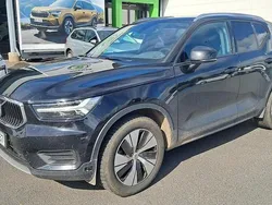 Musta Käytetty 2020 Volvo XC40 Business Edition Katumaasturi | 23 480 € (Hieman kallis)