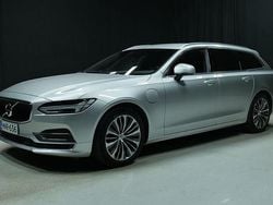 Käytetty 2019 Volvo V90 Momentum Farmari | 31 500 € (Perustarjous)