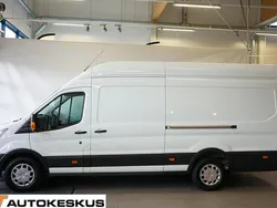 Valkoinen Käytetty 2018 Ford Transit Trend Van | 14 900 € (Hyvä tarjous)
