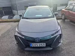 Harmaa Käytetty 2017 Toyota Prius Active Viistoperä | 17 900 € (Perustarjous)