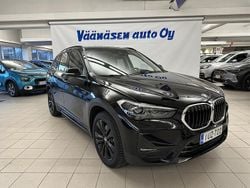 Musta Käytetty 2020 BMW X1 Sport Line Katumaasturi | 25 900 € (Perustarjous)