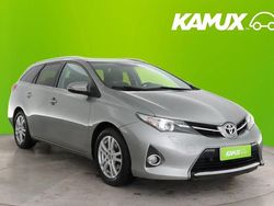 Hopea / harmaa Käytetty 2015 Toyota Auris Touring Sports Multidrive S Farmari | 11 890 € (Perustarjous)