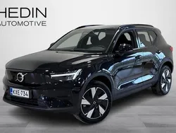 Musta Käytetty 2024 Volvo XC40 Core Katumaasturi | 38 700 € (Perustarjous)