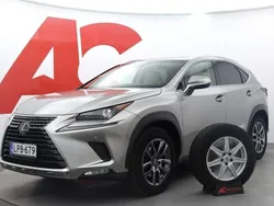 Harmaa Käytetty 2018 Lexus NX300h Business Edition Katumaasturi | 33 990 € (Perustarjous)