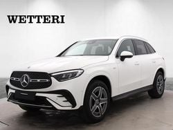 Valkoinen Uusi 2025 Mercedes GLC300e AMG Katumaasturi | 74 900 €