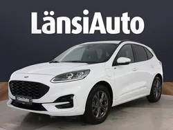 Valkoinen Käytetty 2020 Ford Kuga ST-Line X Katumaasturi | 21 800 € (Perustarjous)