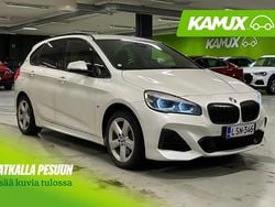 Valkoinen Käytetty 2019 BMW 225 Active Tourer M Sport Tila-auto | 16 690 € (Hyvä tarjous)