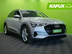 Hopea / harmaa Käytetty 2021 Audi e-tron Advanced Plus Katumaasturi | 32 490 € (Perustarjous)