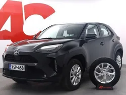 209 night sky black Käytetty 2024 Toyota Yaris Cross Active Katumaasturi | 29 390 € (Perustarjous)
