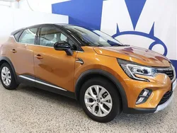 Oranssi Käytetty 2020 Renault Captur Intens Katumaasturi | 16 990 € (Perustarjous)