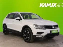 Valkoinen Käytetty 2017 VW Tiguan Comfortline Katumaasturi | 17 490 € (Perustarjous)