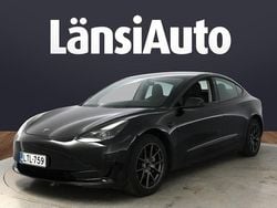 Käytetty 2022 Tesla Model 3 RWD Sedan | 29 740 € (Perustarjous)