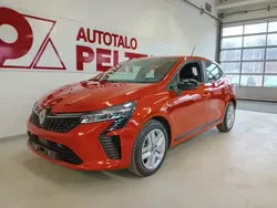 Valkoinen Uusi 2025 Renault Clio V Evolution Viistoperä | 18 900 € (Perustarjous)