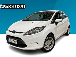 Valkoinen Käytetty 2011 Ford Fiesta Trend Viistoperä | 3 690 € (Hyvä tarjous)