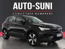 Musta Käytetty 2023 Volvo XC40 Core Katumaasturi | 32 900 € (Supertarjous)