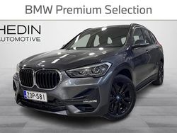 Harmaa Käytetty 2022 BMW X1 Sport Line Katumaasturi | 23 700 € (Hyvä tarjous)