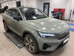Vihreä Käytetty 2023 Volvo C40 Core Katumaasturi | 37 400 € (Perustarjous)