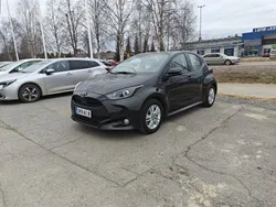 Musta Käytetty 2023 Toyota Yaris Hybrid Active Viistoperä | 19 190 € (Hyvä tarjous)