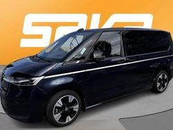 Käytetty 2023 VW Multivan Style Van | 44 800 €