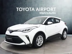 Valkoinen Käytetty 2024 Toyota C-HR Active Katumaasturi | 29 990 € (Perustarjous)