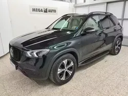 989 smaragdinvi Käytetty 2020 Mercedes GLE350e Katumaasturi | 67 890 € (Hieman kallis)