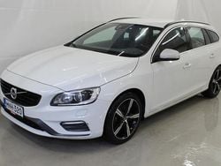 Käytetty 2017 Volvo V60 Business Edition Farmari | 15 990 € (Hieman kallis)