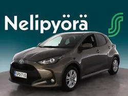 Ruskea Käytetty 2023 Toyota Yaris Hybrid Active Viistoperä | 18 950 € (Hyvä tarjous)