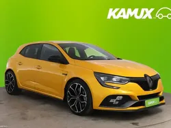 Keltainen / beige Käytetty 2021 Renault Mégane IV R.S. Sedan | 29 850 €