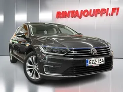 Käytetty 2018 VW Passat GTE Farmari | 12 880 € (Hyvä tarjous)