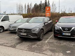 Käytetty 2021 Mercedes GLC300e Business Coupe - kaksiovinen | 39 900 € (Perustarjous)